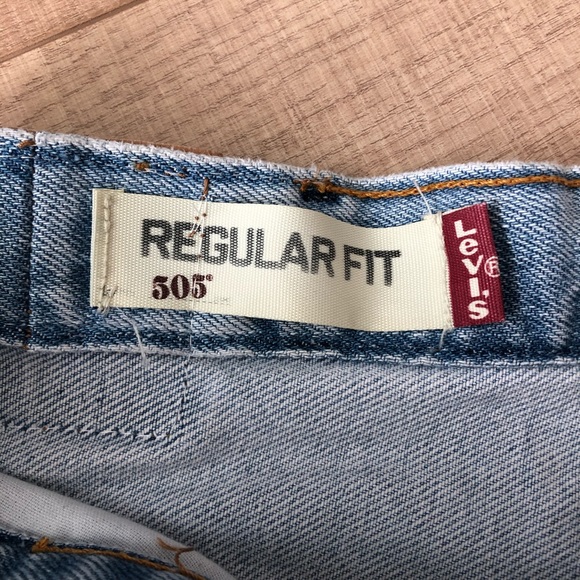 Levis Vintage Stone Washed Boyfriend Jeans - Picture 5 of 5